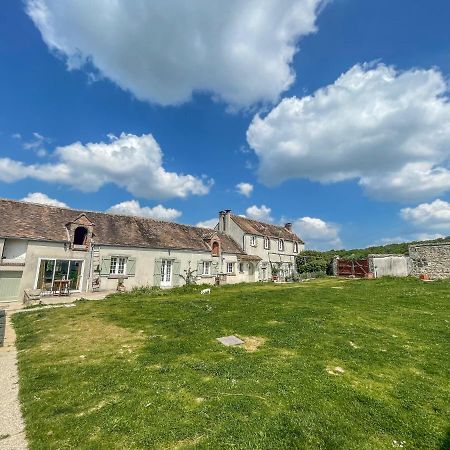 Отель Le Gite De Gaia Villemer  Экстерьер фото
